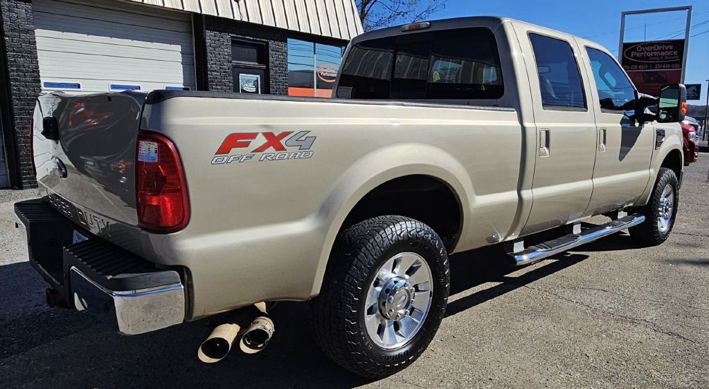 2010 Ford F-250 Image 7