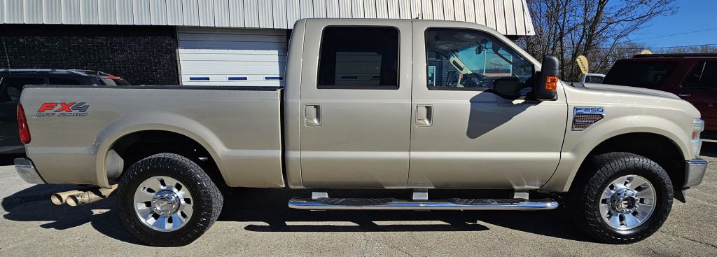 2010 Ford F-250 Image 8