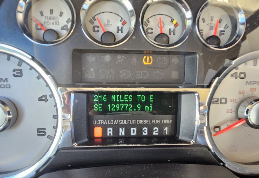 2010 Ford F-250 Image 9