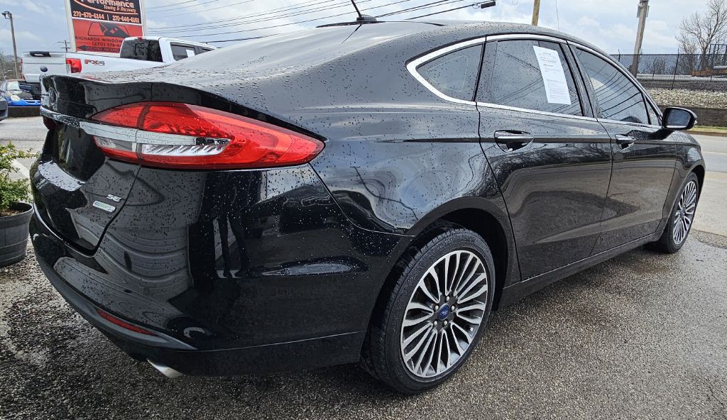2017 Ford Fusion Image 5
