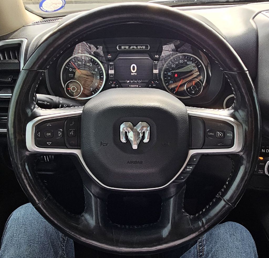 2019 RAM 1500 Image 16