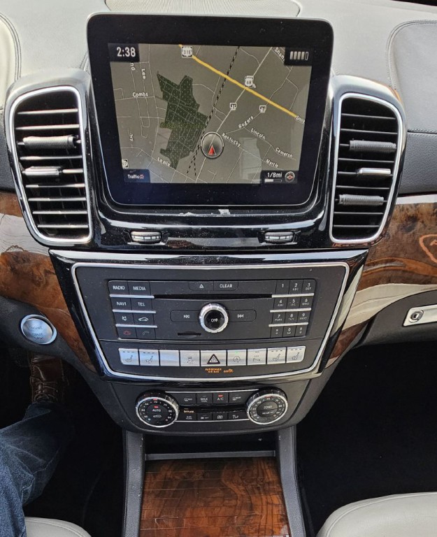 2017 Mercedes-Benz GLS-Class Image 13