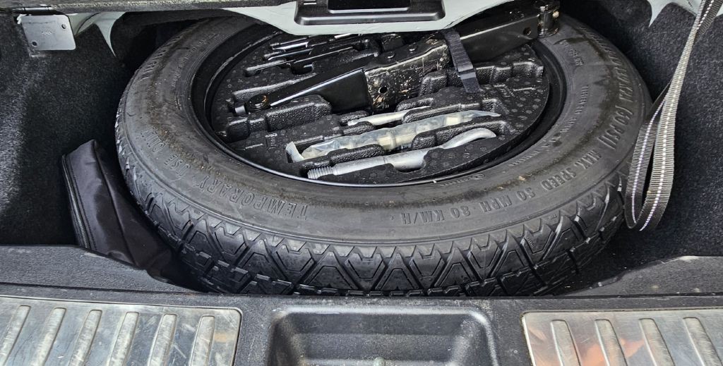 2017 Mercedes-Benz GLS-Class Image 25