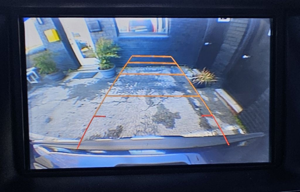 2017 GMC Yukon Image 16