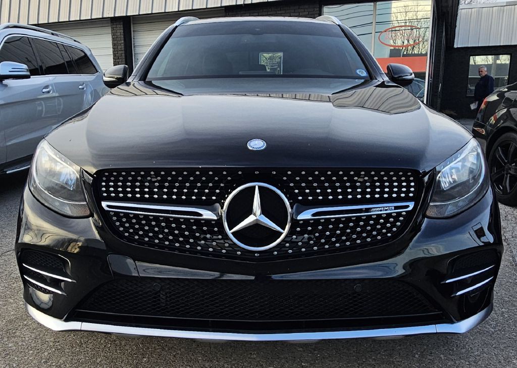 2017 Mercedes-Benz GLC-Class Image 3