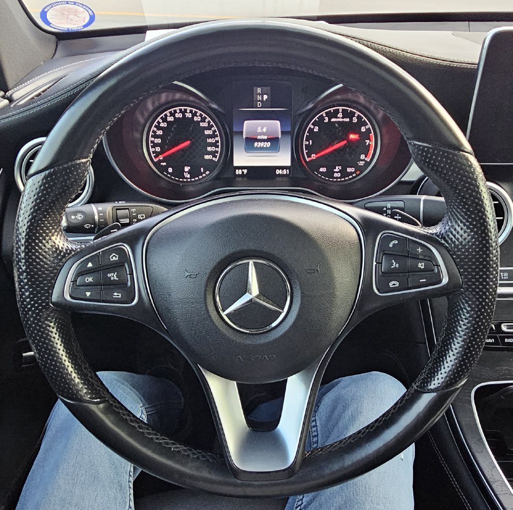 2017 Mercedes-Benz GLC-Class Image 10