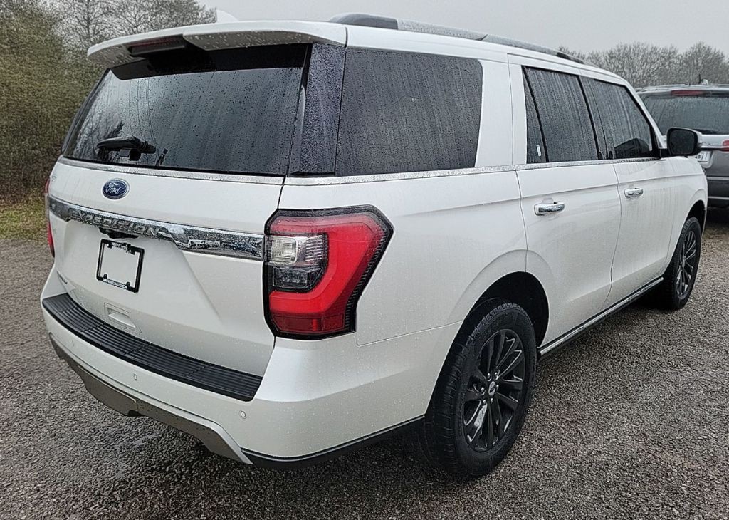 2019 Ford Expedition Image 3