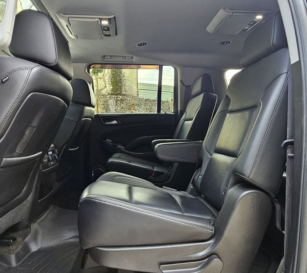 2015 Chevrolet Suburban Image 13
