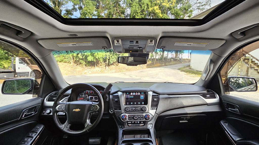 2015 Chevrolet Suburban Image 33