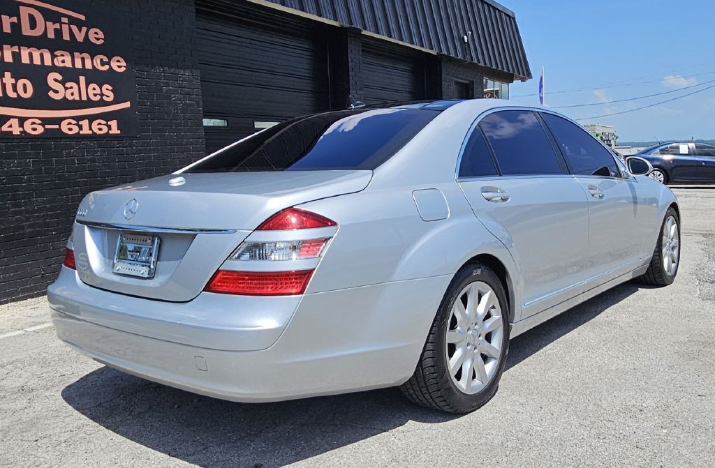 2007 Mercedes-Benz S-Class Image 7