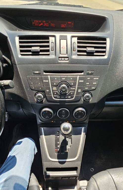 2015 Mazda Mazda5 Image 13
