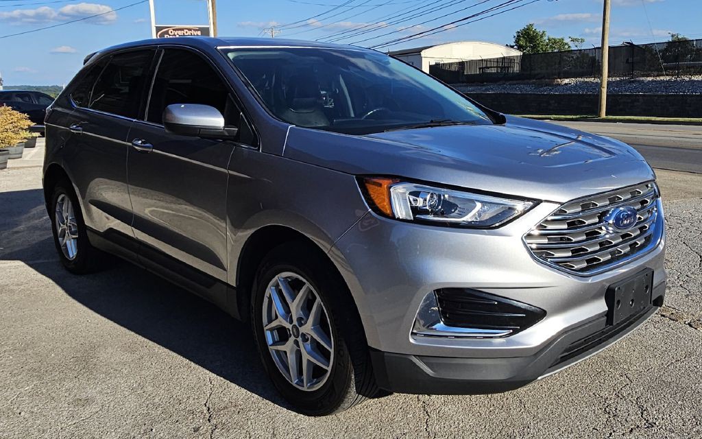 2022 Ford Edge Image 7