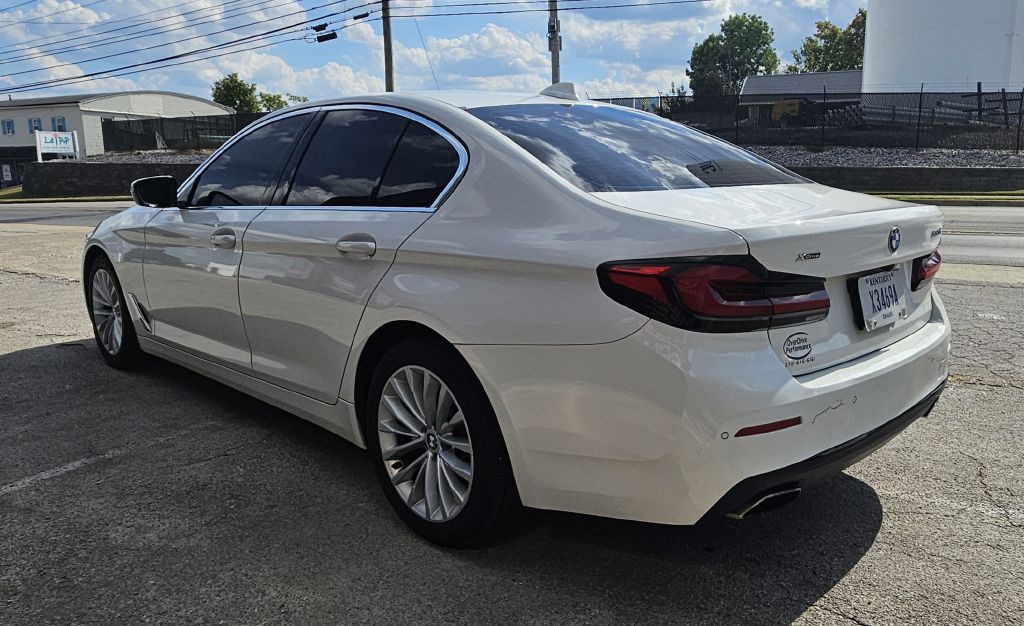 2021 BMW 5 Series Image 5