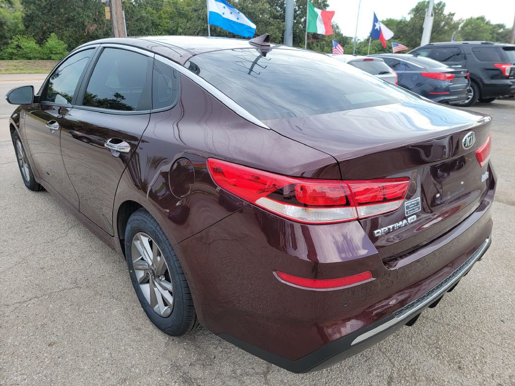 2019 Kia Optima Image 6