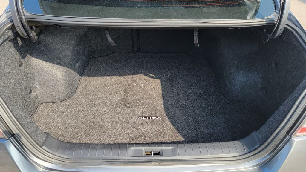 2015 Nissan Altima Image 17