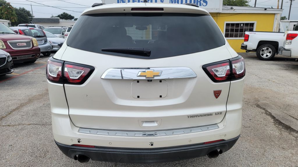 2013 Chevrolet Traverse Image 4
