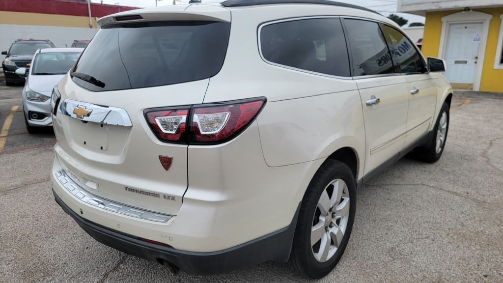 2013 Chevrolet Traverse Image 5