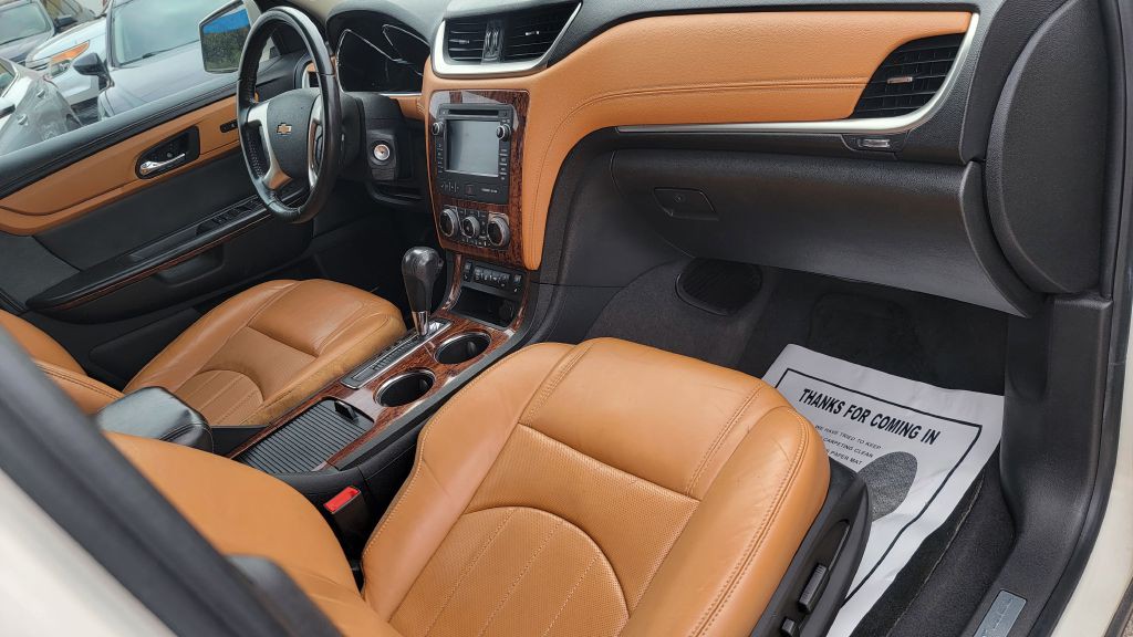 2013 Chevrolet Traverse Image 9