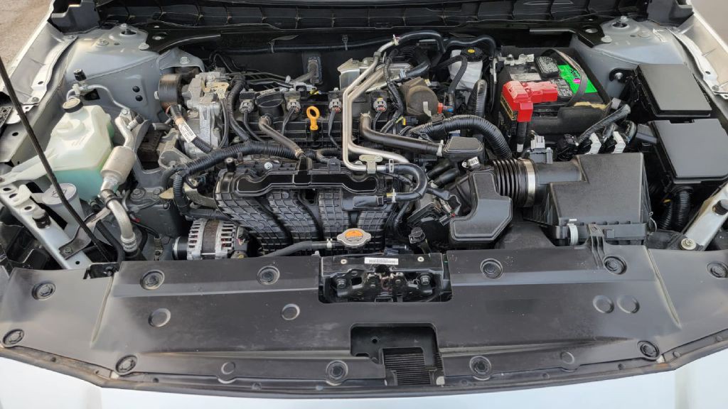 2021 Nissan Altima Image 7