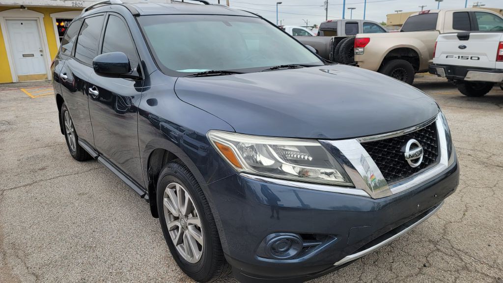 2014 Nissan Pathfinder Image 3