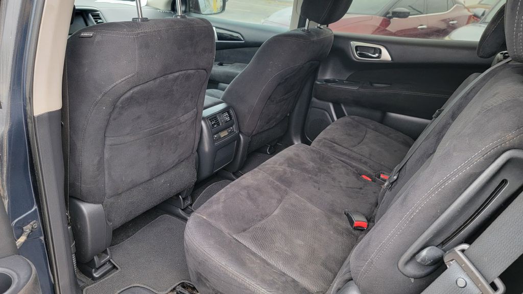 2014 Nissan Pathfinder Image 12