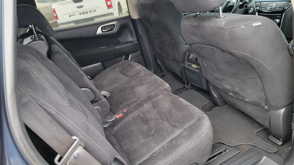 2014 Nissan Pathfinder Image 14