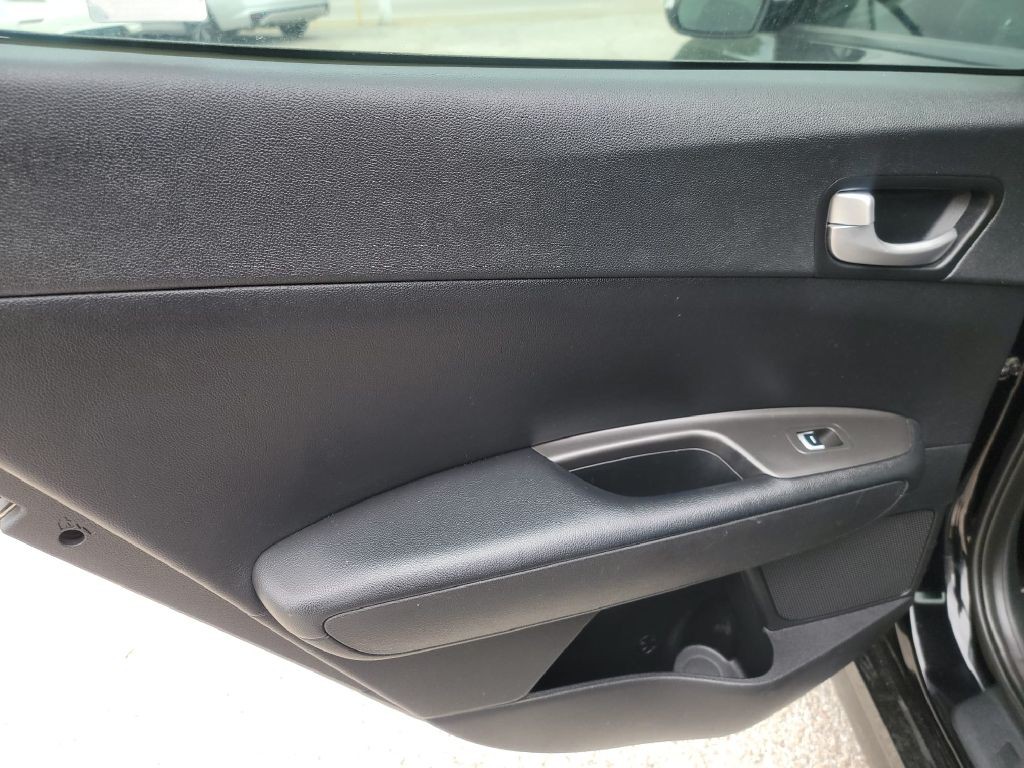 2016 Kia Optima Image 12