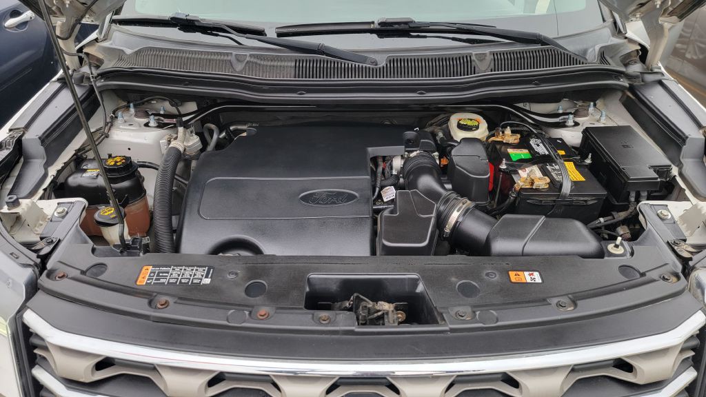 2017 Ford Explorer Image 4
