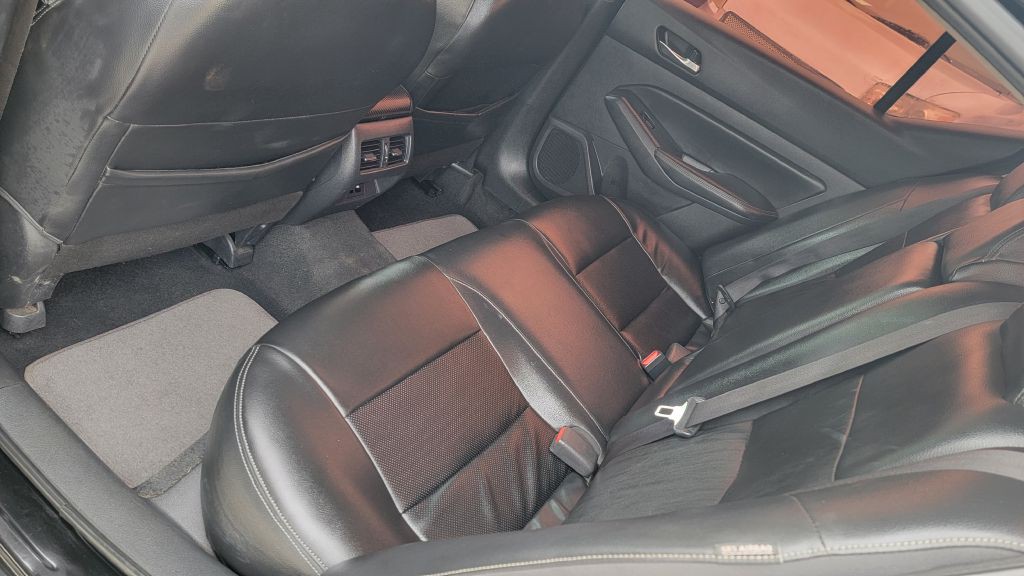 2019 Nissan Altima Image 13