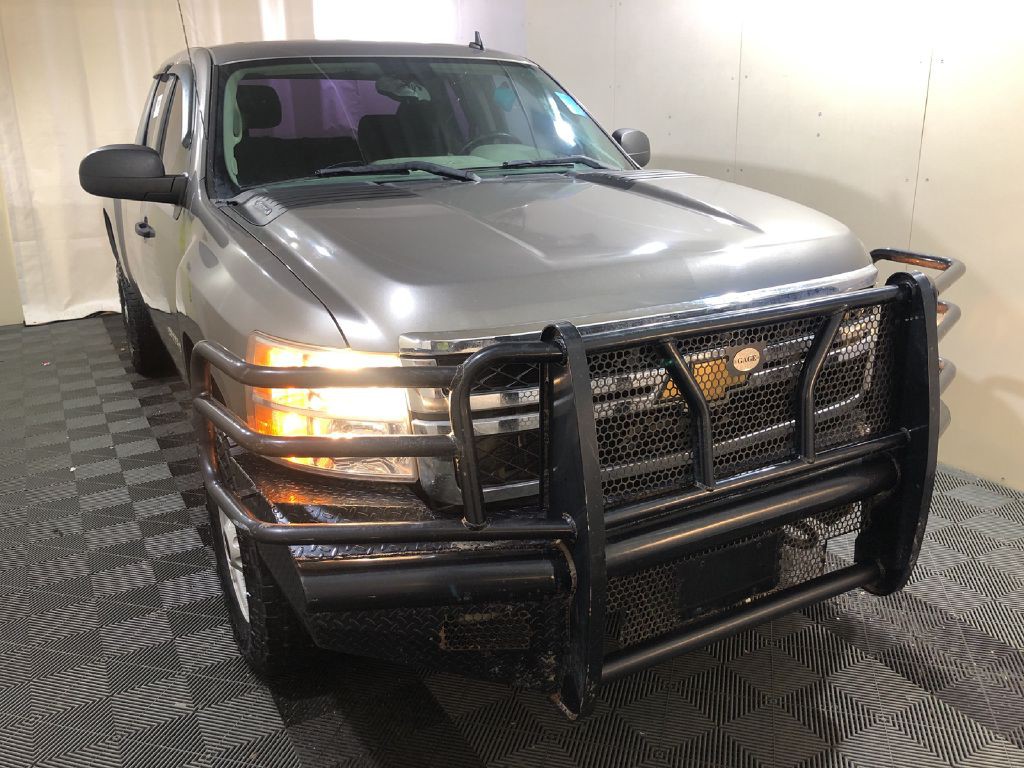 2013 Chevrolet Silverado 1500 Image 3