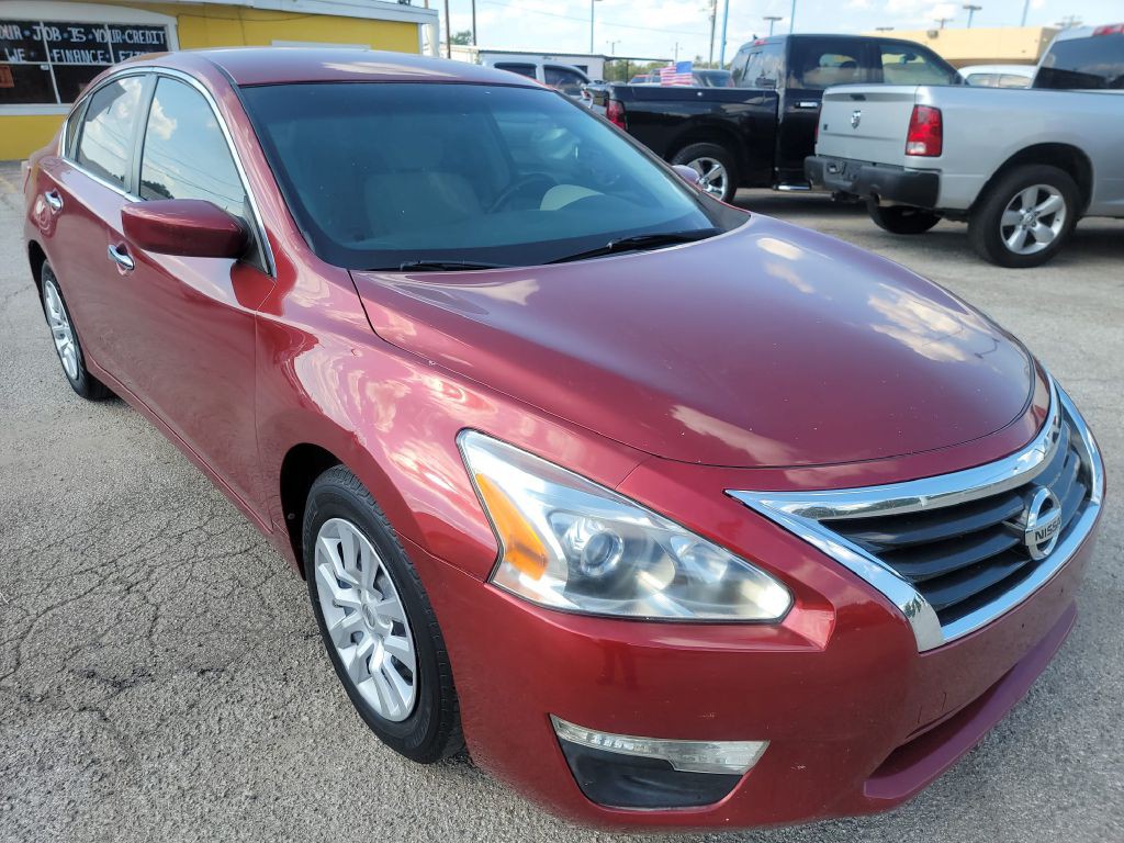 2013 Nissan Altima Image 3