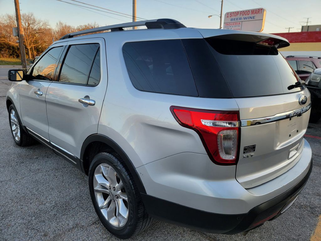 2011 Ford Explorer Image 5