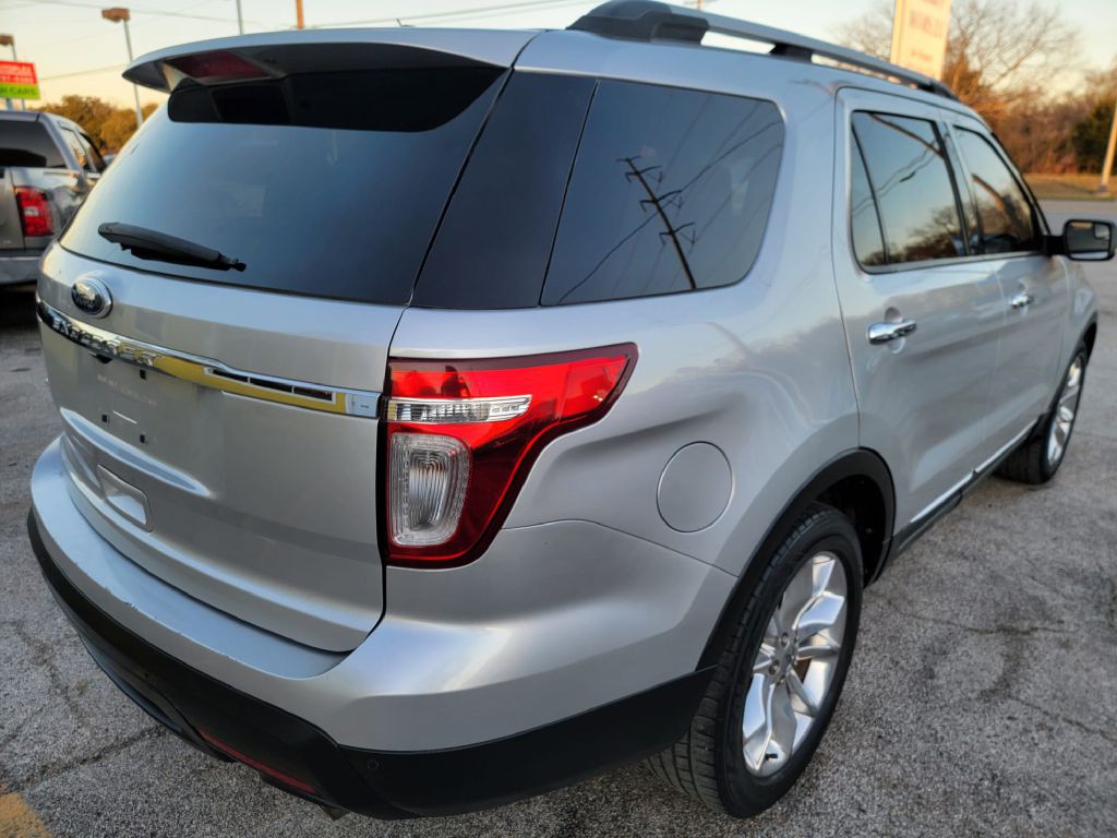2011 Ford Explorer Image 6