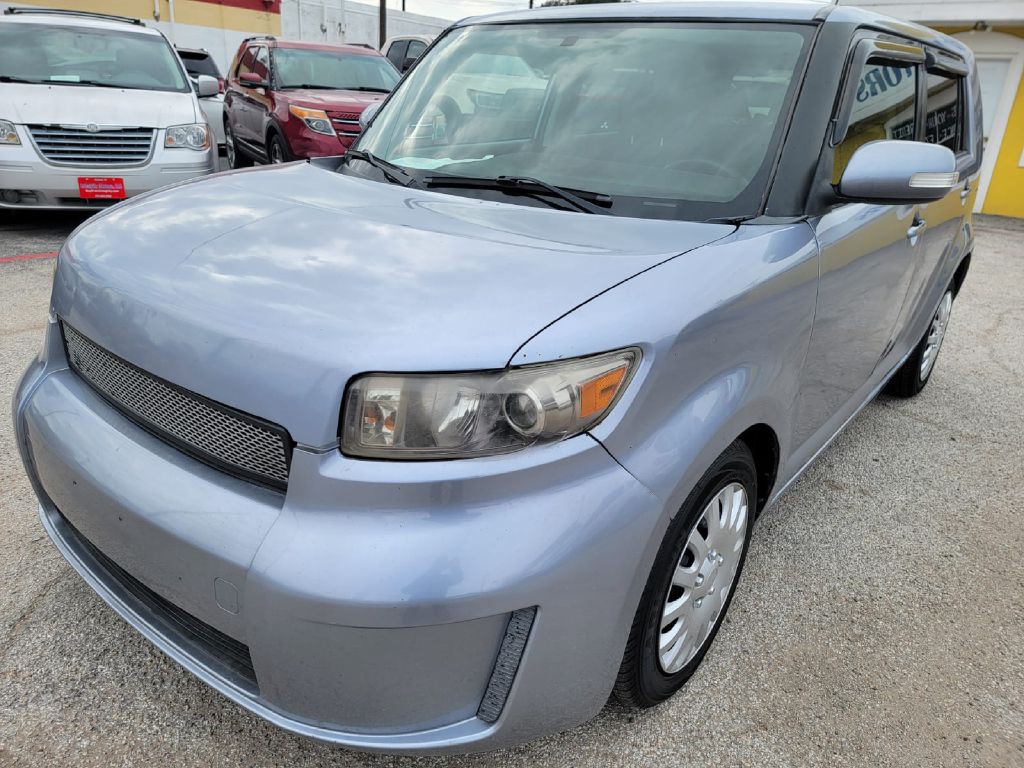 2010 Scion xB Image 2
