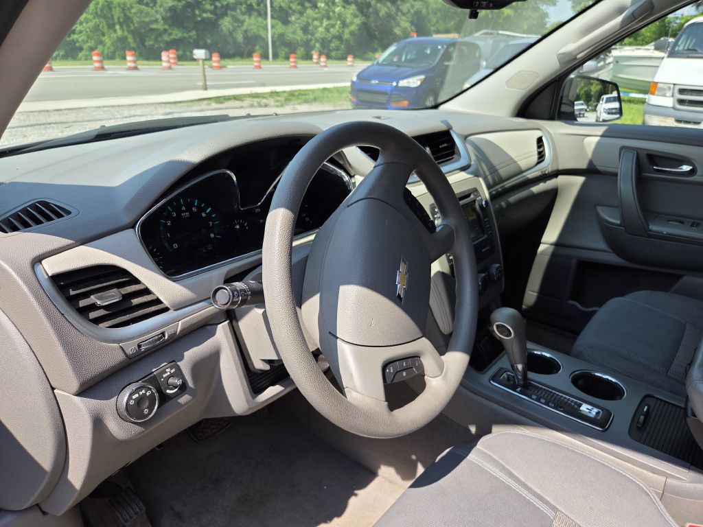 2017 Chevrolet Traverse Image 10