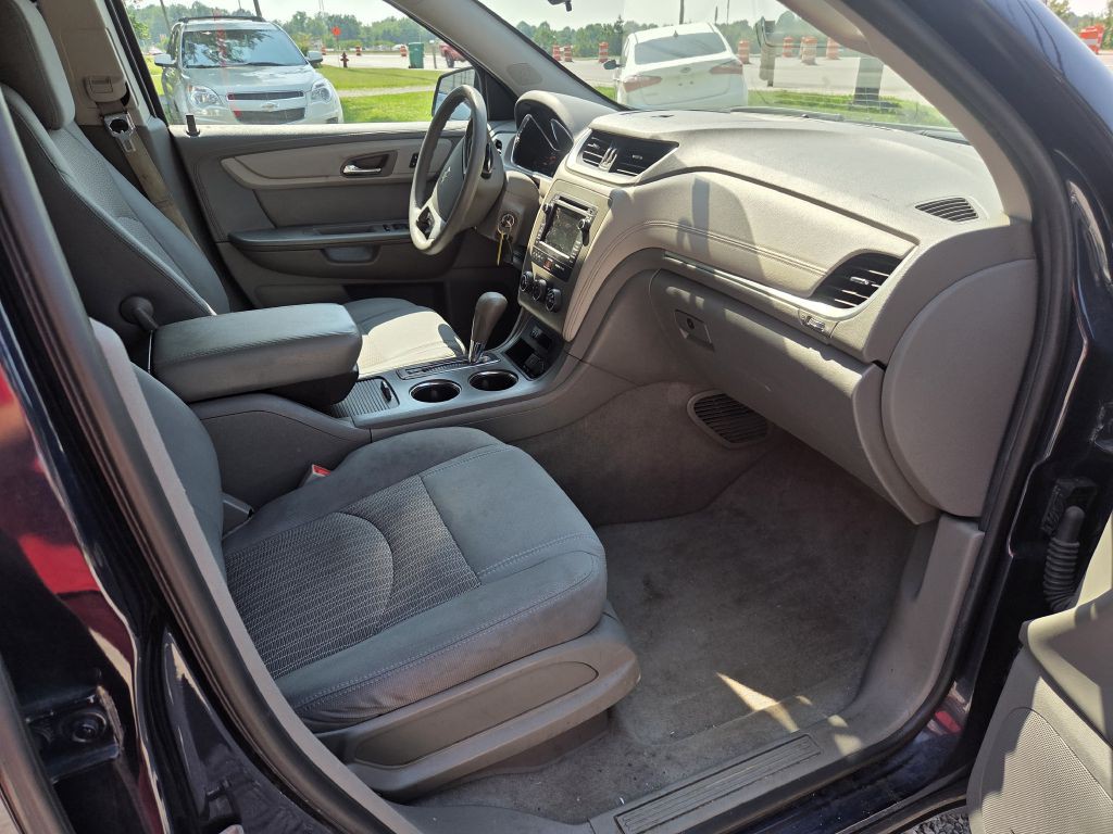 2017 Chevrolet Traverse Image 14