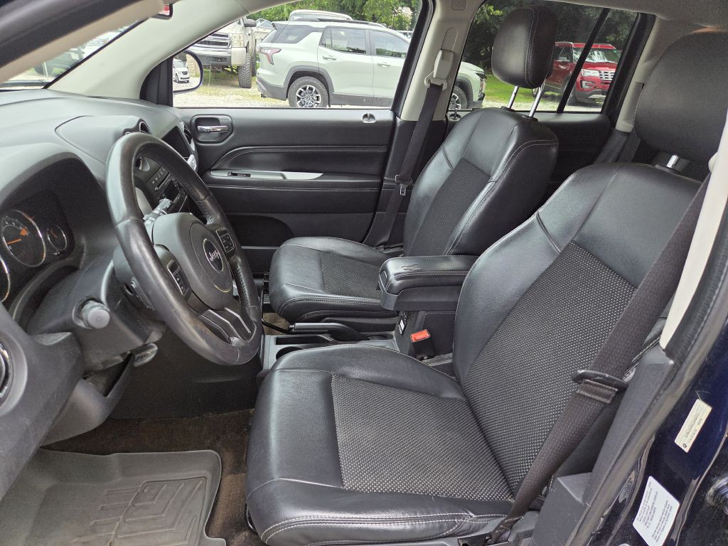 2014 Jeep Compass Image 9