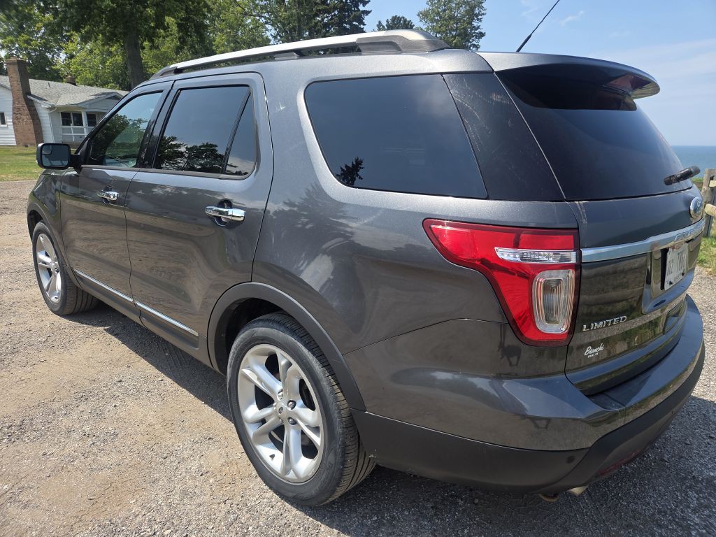 2015 Ford Explorer Image 7