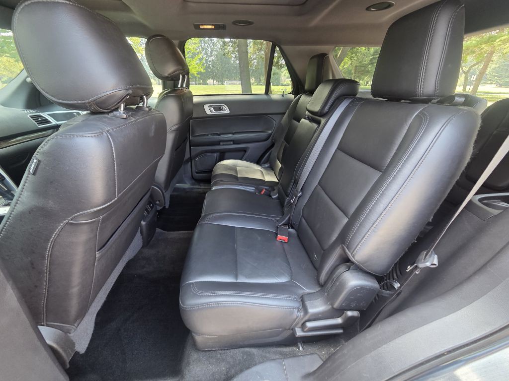 2015 Ford Explorer Image 14