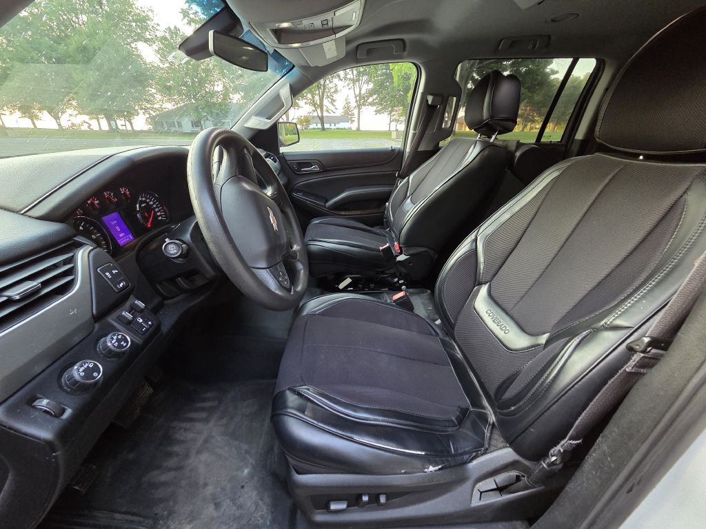 2016 Chevrolet Suburban Image 17