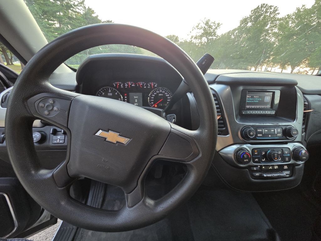 2016 Chevrolet Suburban Image 20