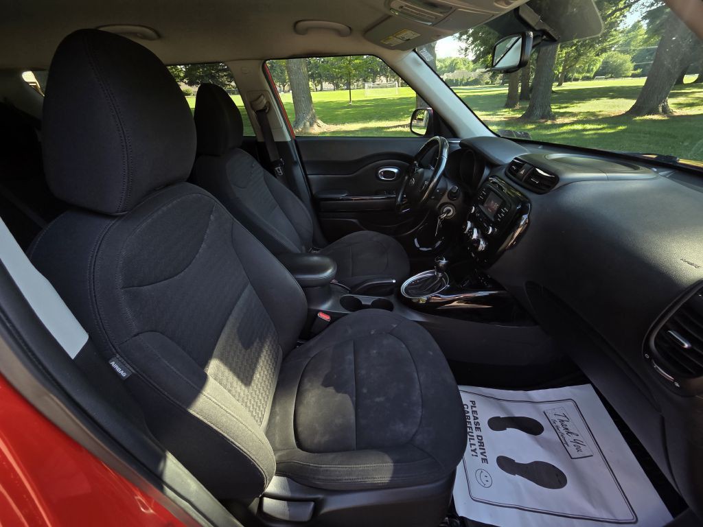 2014 Kia Soul Image 16