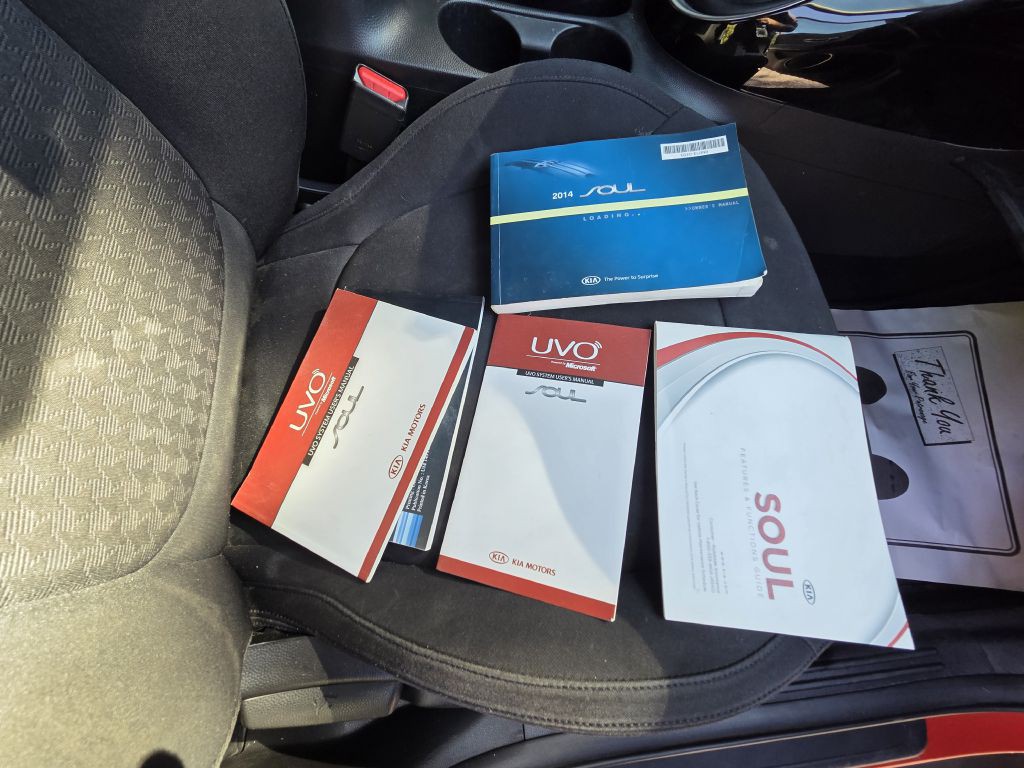 2014 Kia Soul Image 18