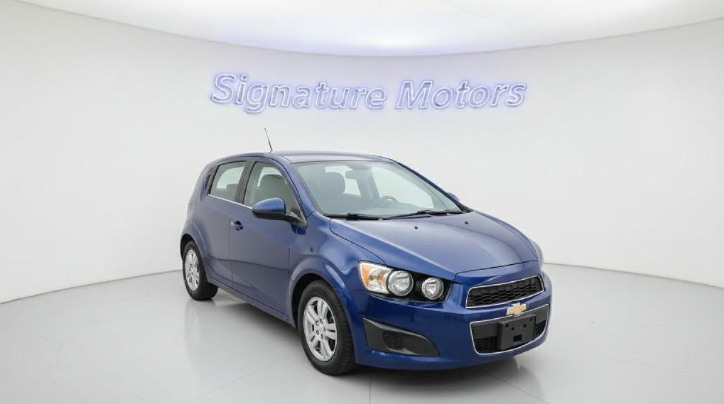 2012 Chevrolet Sonic Image 2
