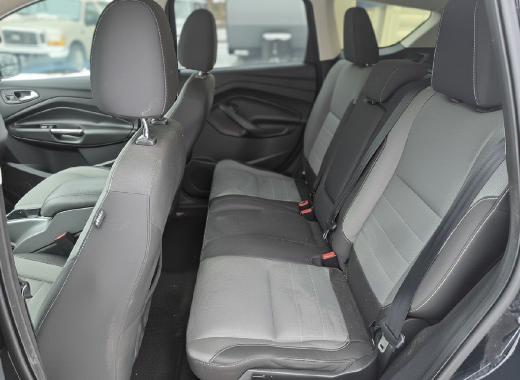 2016 Ford Escape Image 10