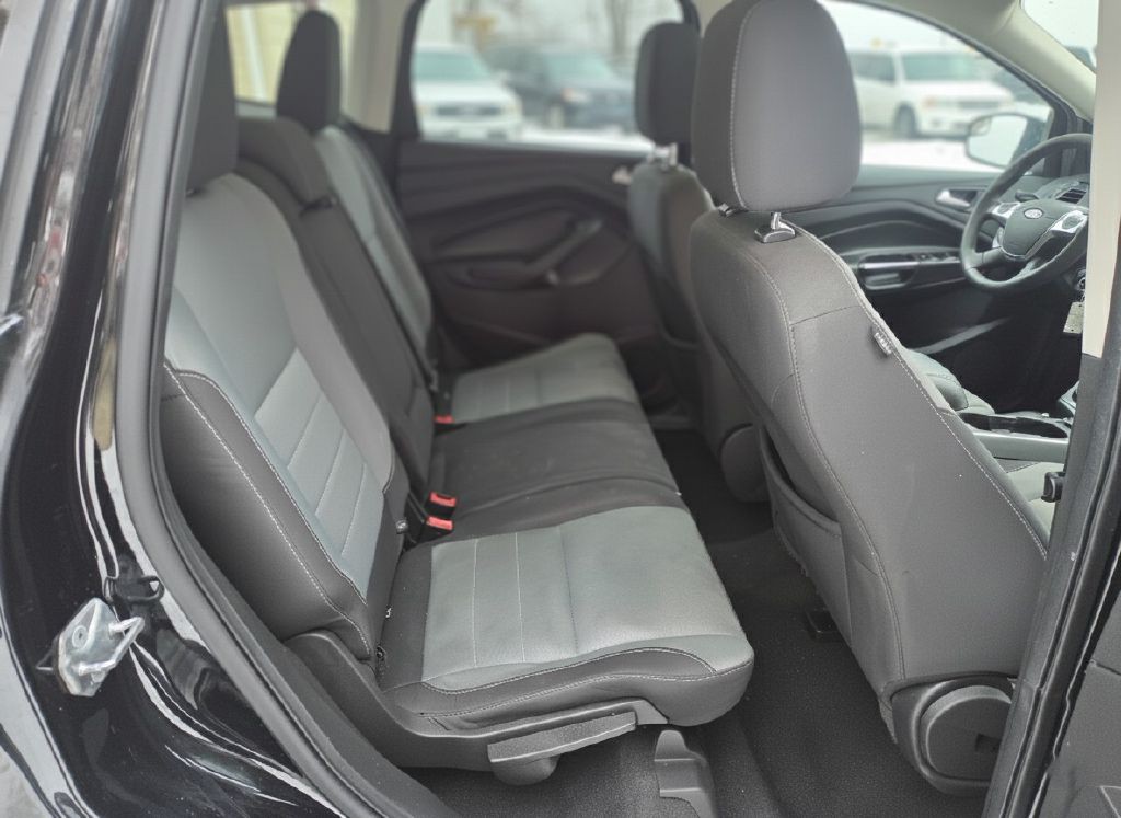 2016 Ford Escape Image 12