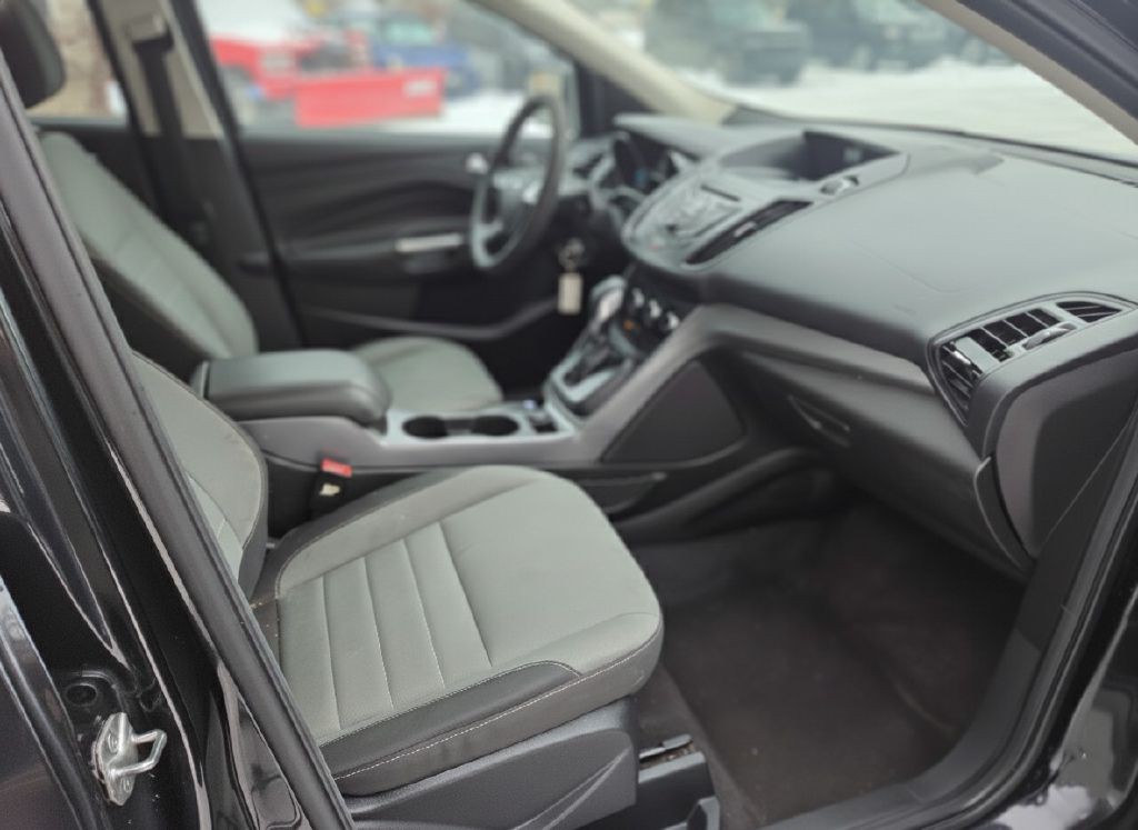 2016 Ford Escape Image 13
