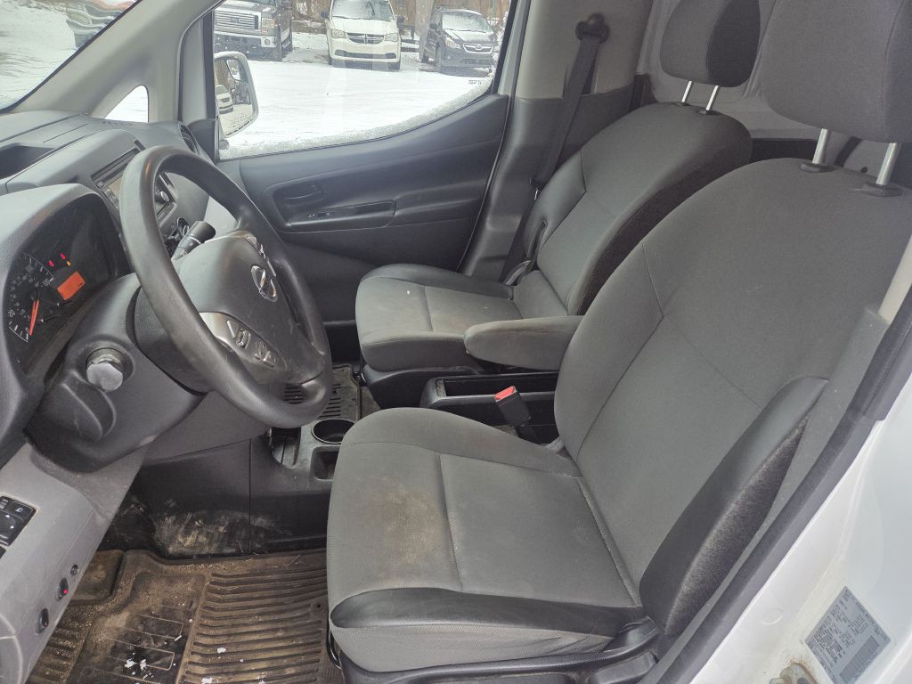 2019 Nissan NV200 Image 8