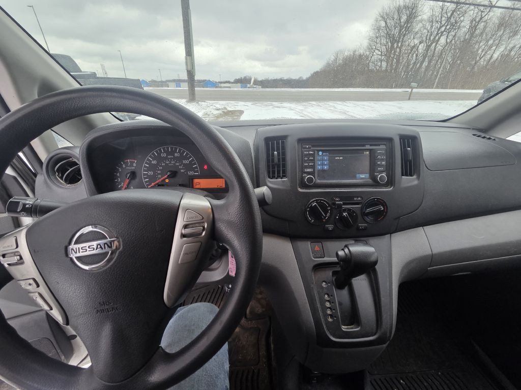 2019 Nissan NV200 Image 9