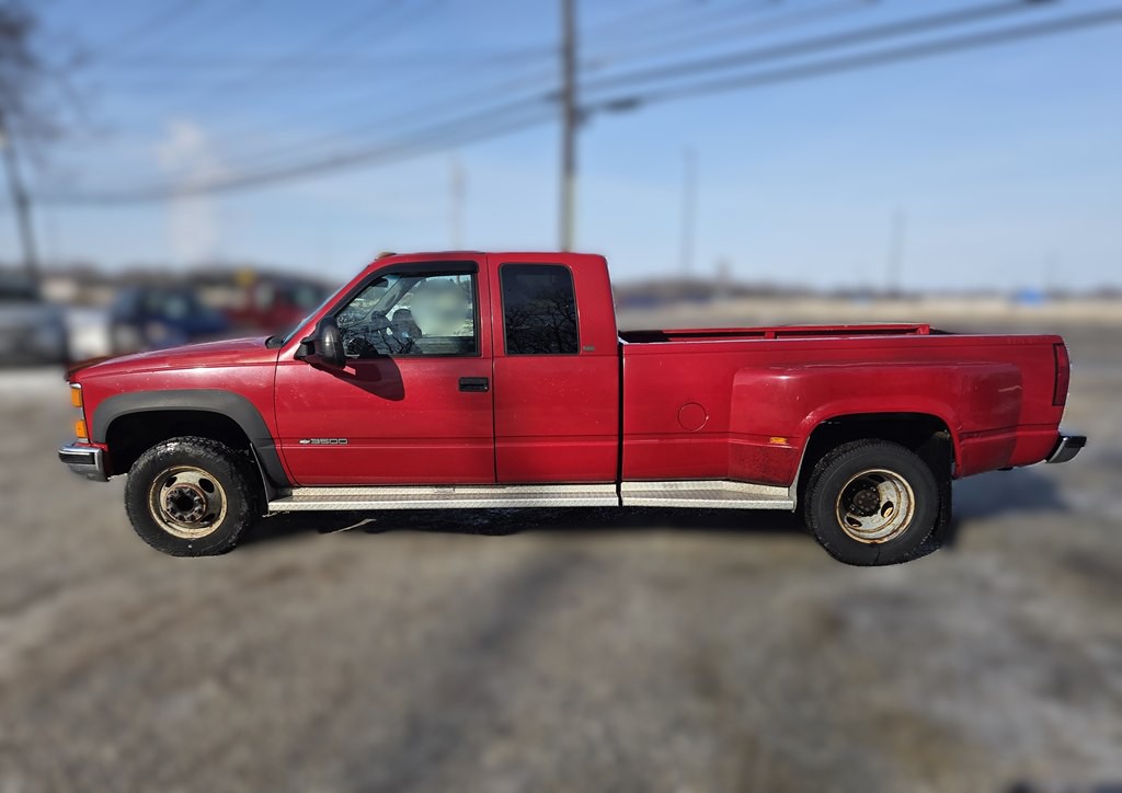 1998 Chevrolet C/K Image 8